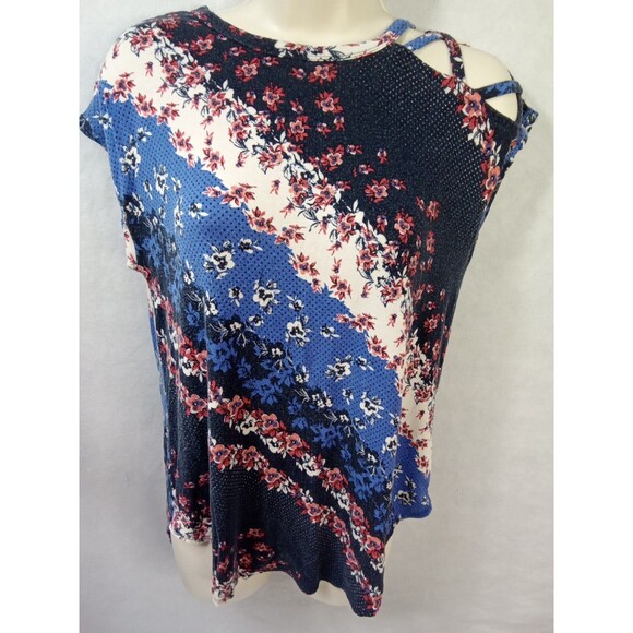 Maurices Tops - 24/7 by maurices women medium floral criss-cross blue Short Sleeve